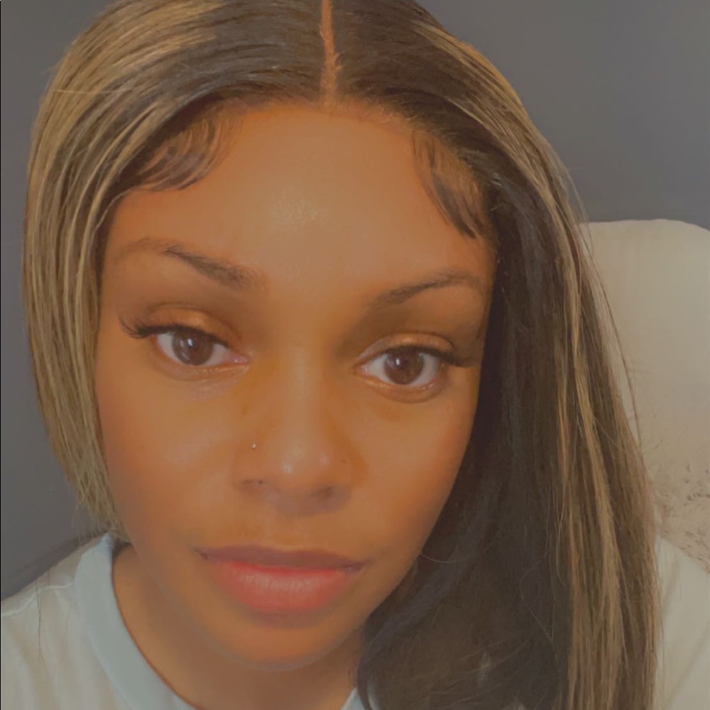 Meet your Posher, Erica